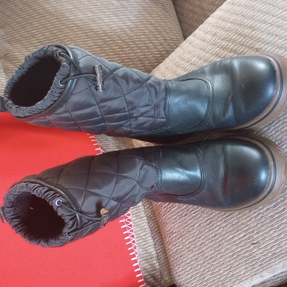 Coach winter boots size 8.5